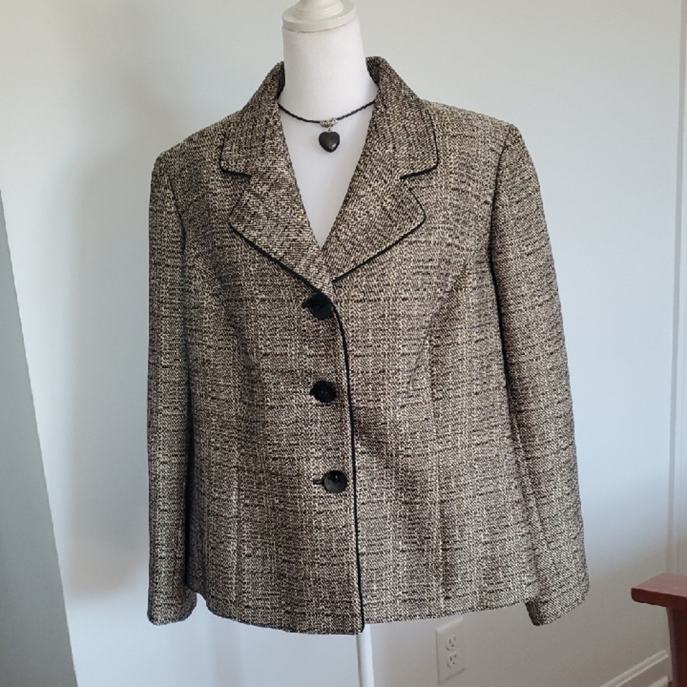 Jones Studio Separates, Black & Cream Pattern Blazer, Size 16W